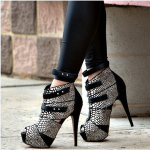 Kate Ferguson Eroreni Black and White Pony Leather Bootie Heels - Brand New